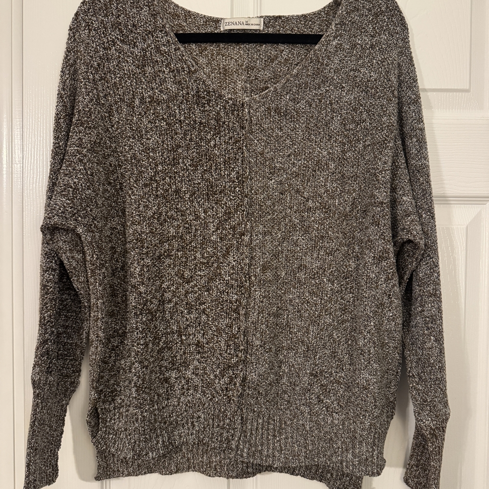 Zenana V-Neck Sweater in Gray